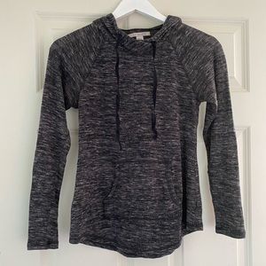 La Hearts pullover top